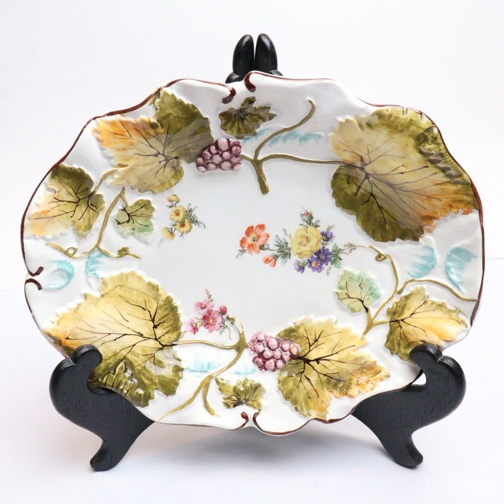 VTG Mottahedeh Oval Serving Platter Grapes Leaves Motif Italy 8" x 7"